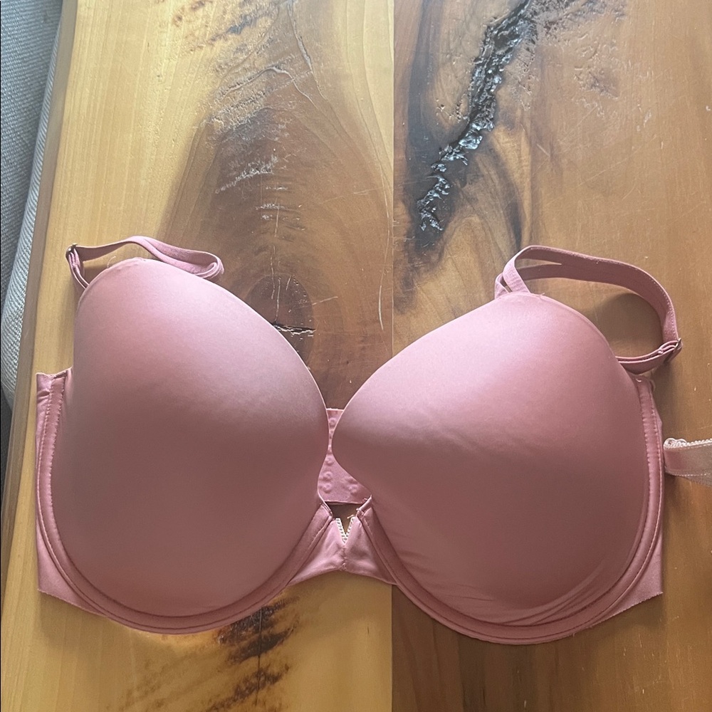 Victoria's Secret Blush Pink Bra